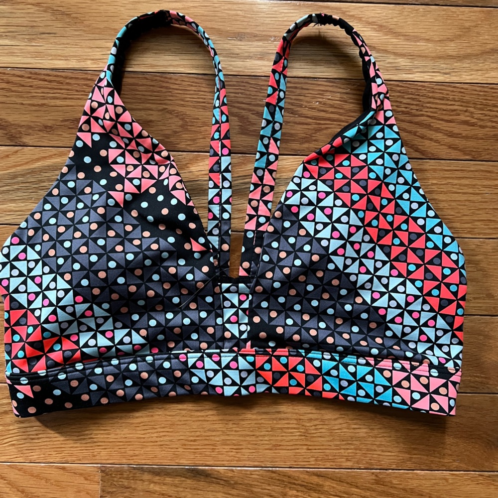 Victoria Secret sports bra